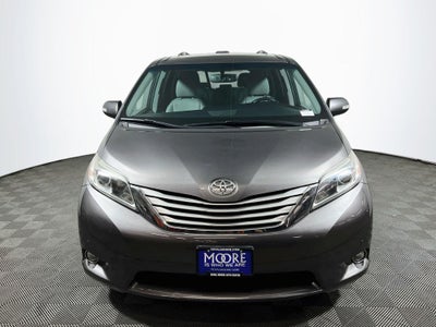 2017 Toyota Sienna Limited 7 Passenger