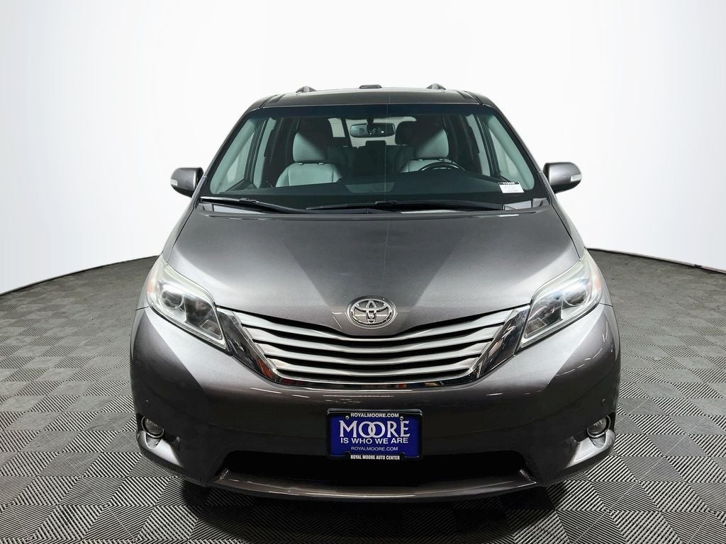 2017 Toyota Sienna Limited 7 Passenger