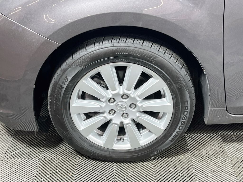 2017 Toyota Sienna Limited 7 Passenger