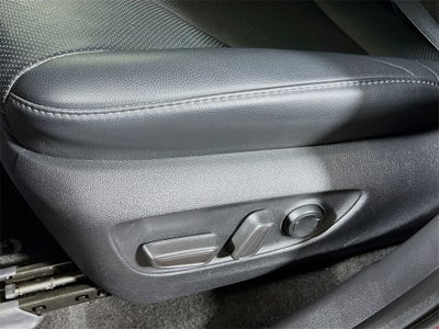 2023 Toyota Highlander Hybrid Platinum