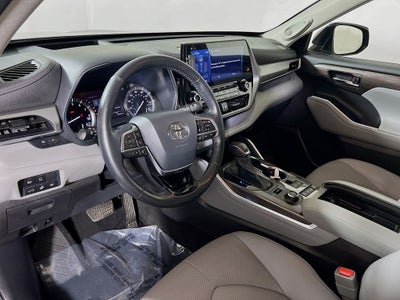 2021 Toyota Highlander Platinum