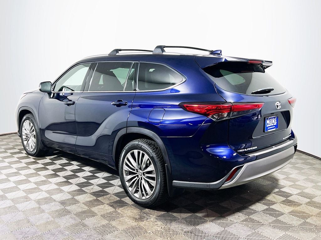 2021 Toyota Highlander Platinum