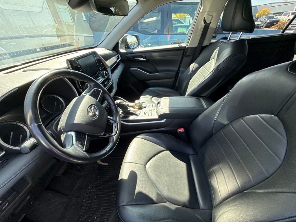 2021 Toyota Highlander XLE