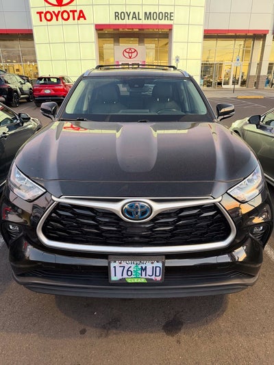 2020 Toyota Highlander Hybrid XLE