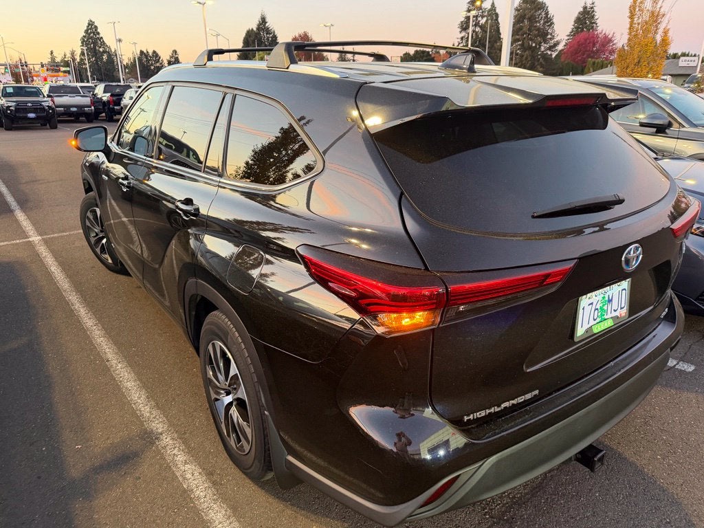 2020 Toyota Highlander Hybrid XLE
