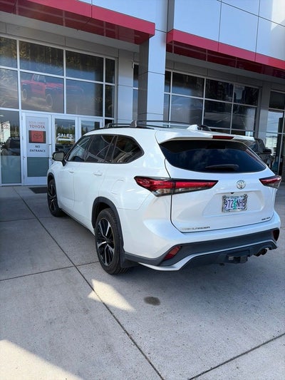 2022 Toyota Highlander XSE