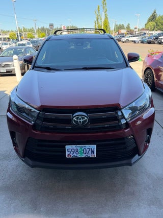 2019 Toyota Highlander SE