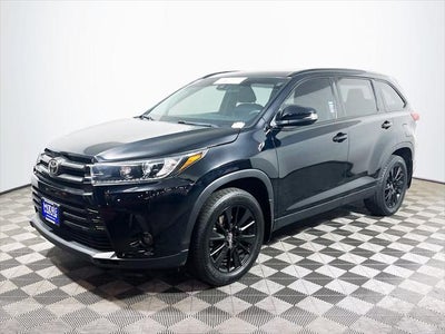 2019 Toyota Highlander SE