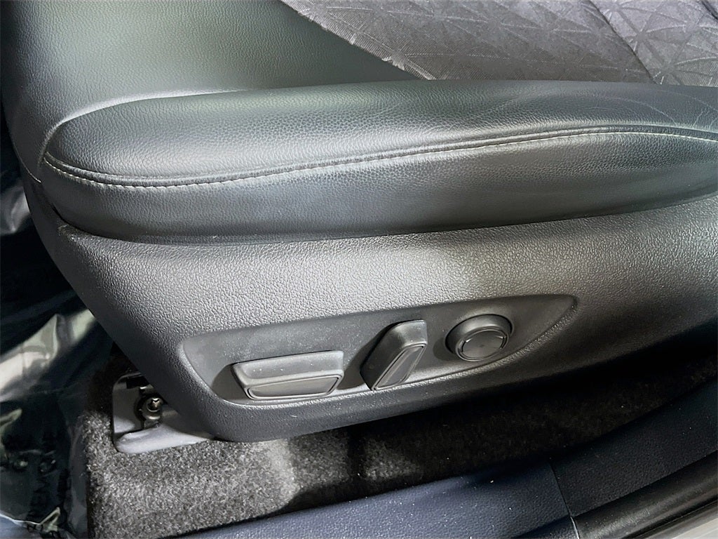 2024 Toyota Highlander Hybrid XLE