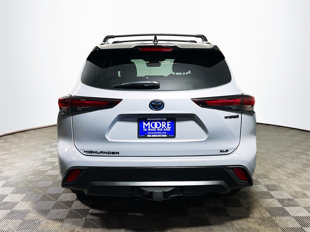 2024 Toyota Highlander Hybrid XLE
