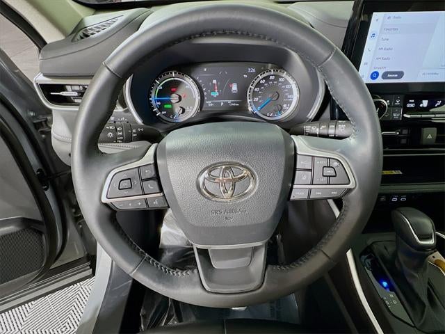2024 Toyota Highlander Hybrid XLE