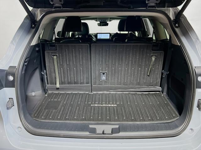 2024 Toyota Highlander Hybrid XLE