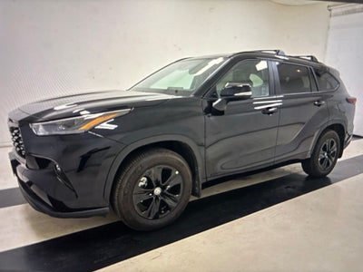 2024 Toyota Highlander Hybrid XLE