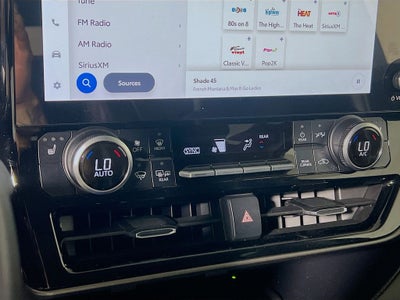 2024 Toyota Highlander Hybrid XLE