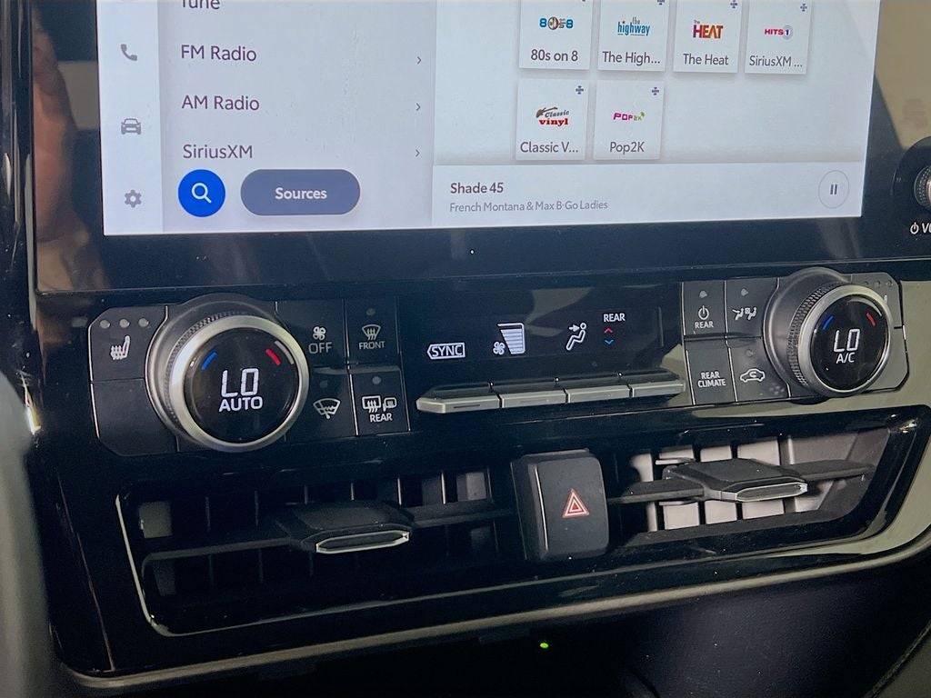 2024 Toyota Highlander Hybrid XLE