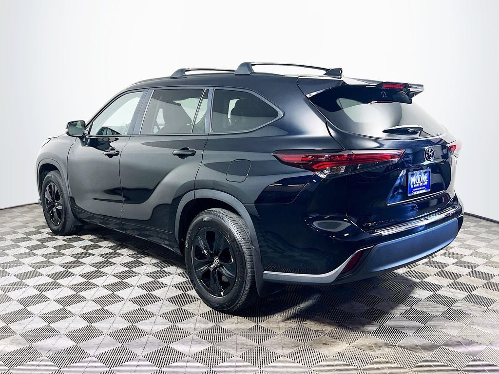 2024 Toyota Highlander Hybrid XLE