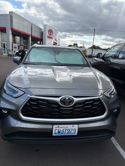 2026 Toyota Highlander Hybrid XLE