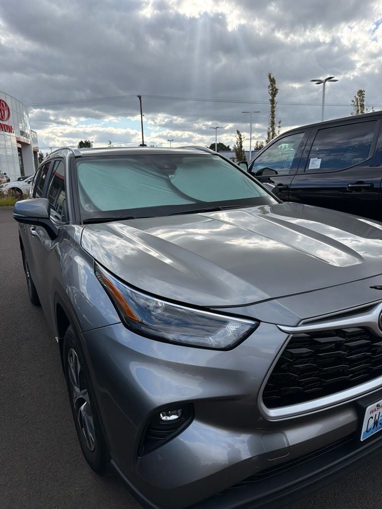 2026 Toyota Highlander Hybrid XLE