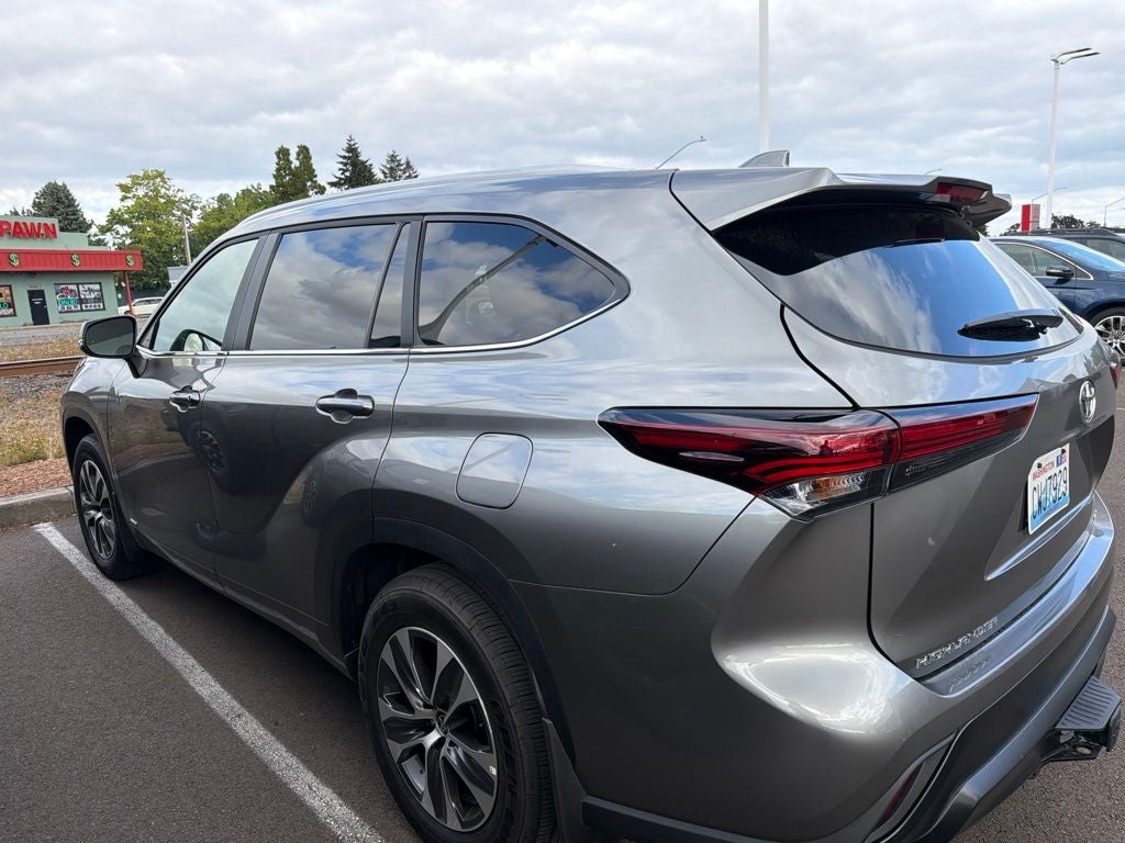 2026 Toyota Highlander Hybrid XLE