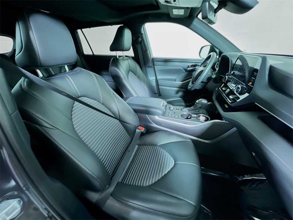 2024 Toyota Highlander XSE