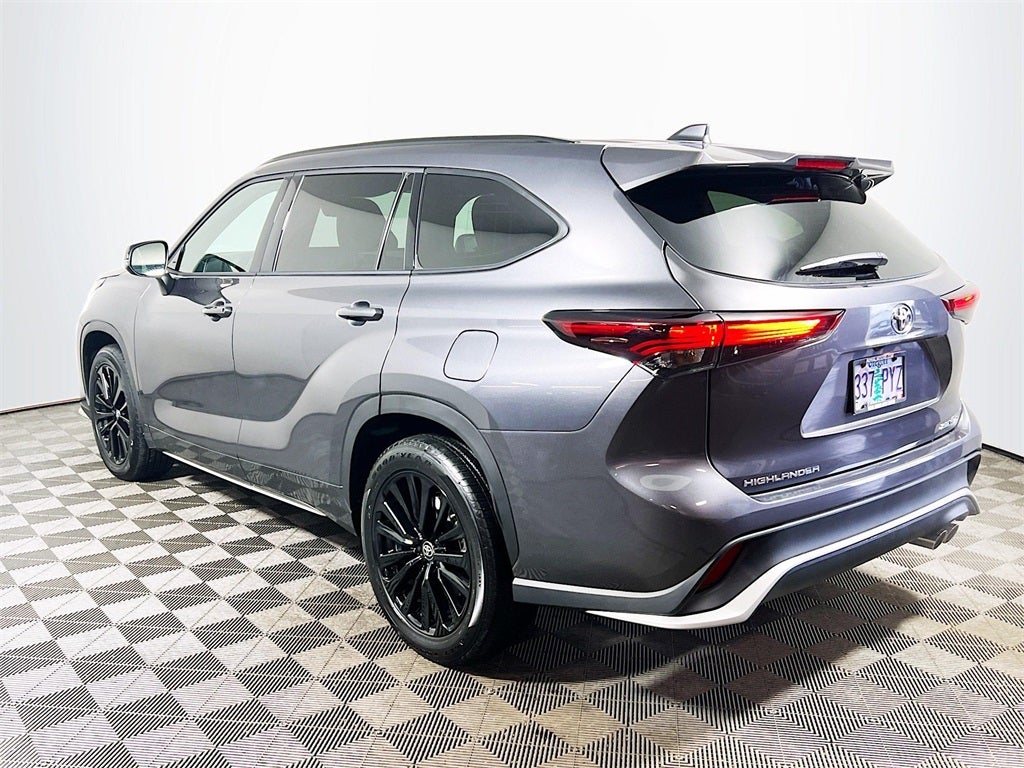 2024 Toyota Highlander XSE