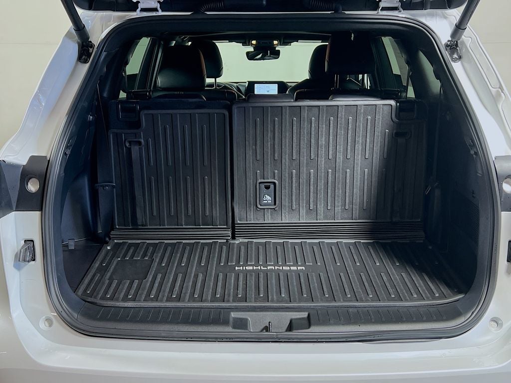 2025 Toyota Highlander XSE