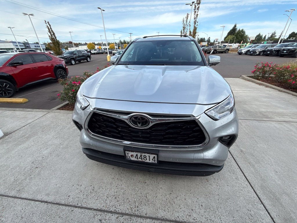 2023 Toyota Highlander L