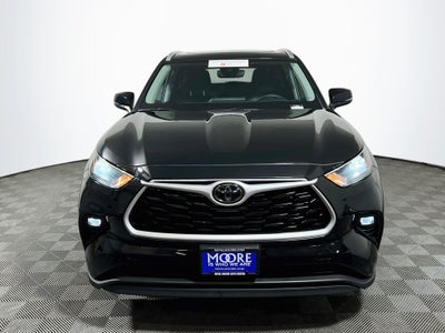 2025 Toyota Highlander XLE