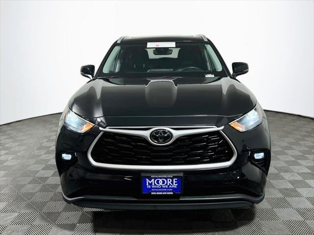 2025 Toyota Highlander XLE