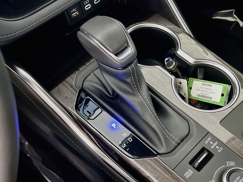 2023 Toyota Highlander Platinum