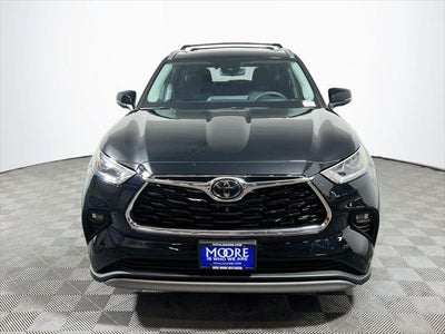 2023 Toyota Highlander Platinum