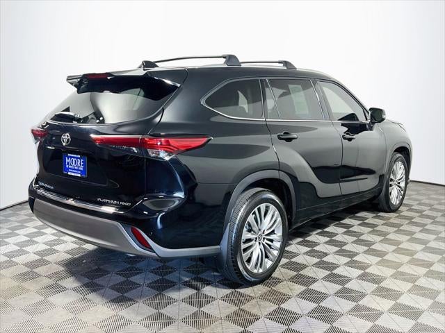 2023 Toyota Highlander Platinum