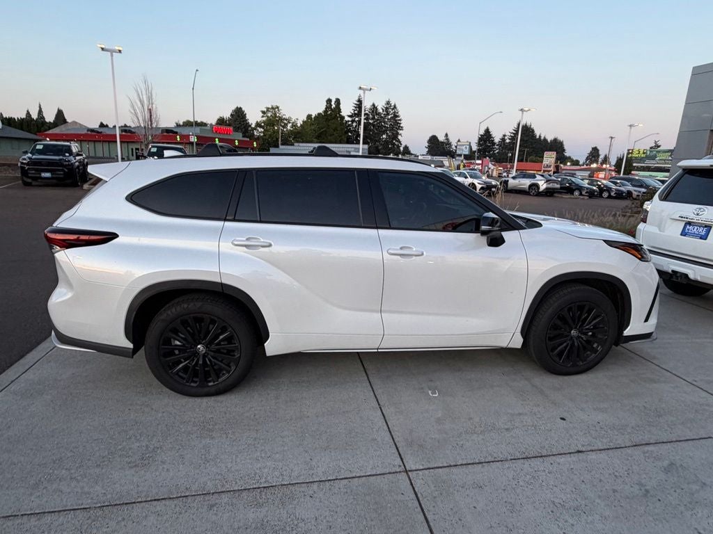 2026 Toyota Highlander XSE