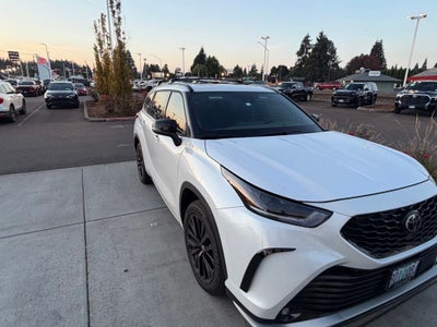 2026 Toyota Highlander XSE