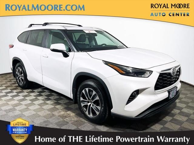 2023 Toyota Highlander XLE