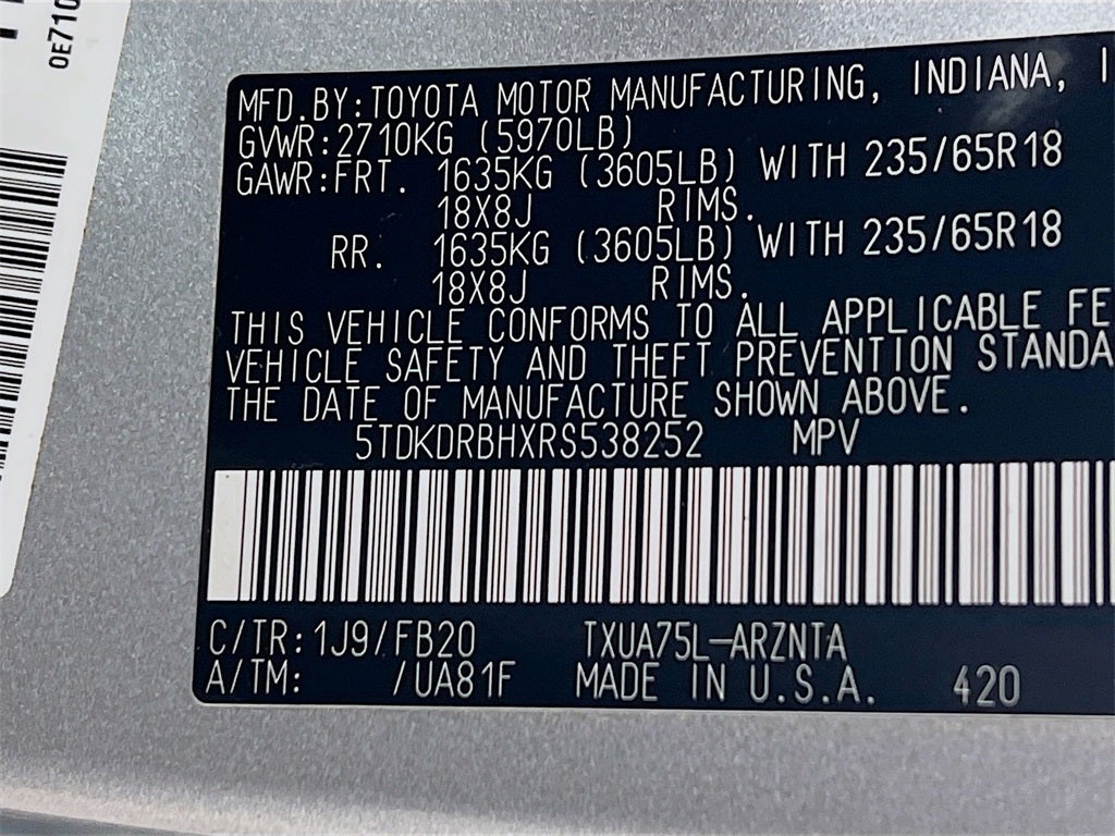 2024 Toyota Highlander LE