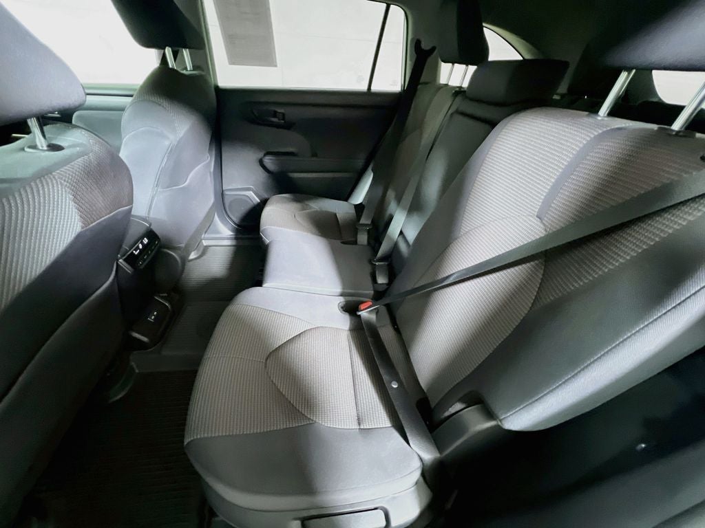 2025 Toyota Highlander LE