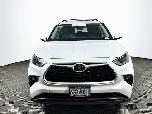 2025 Toyota Highlander LE