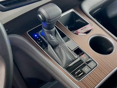 2022 Toyota Sienna LE 8 Passenger