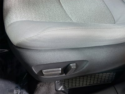 2022 Toyota Sienna LE 8 Passenger