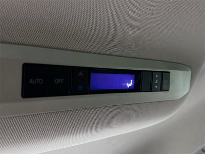 2022 Toyota Sienna LE 8 Passenger