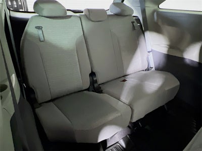 2022 Toyota Sienna LE 8 Passenger