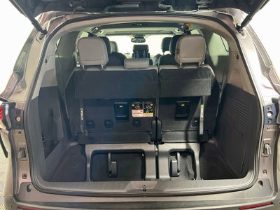 2024 Toyota Sienna XLE 8 Passenger