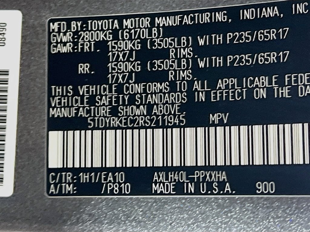 2024 Toyota Sienna XLE 8 Passenger