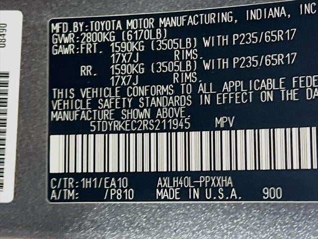 2024 Toyota Sienna XLE 8 Passenger