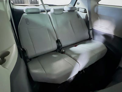 2024 Toyota Sienna XLE 8 Passenger
