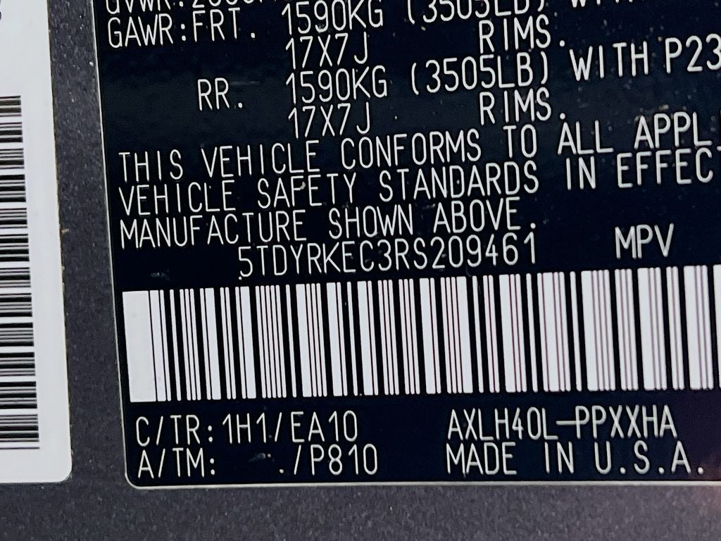 2024 Toyota Sienna XLE 8 Passenger