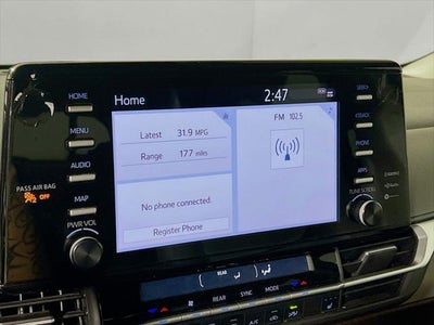 2024 Toyota Sienna XLE 8 Passenger