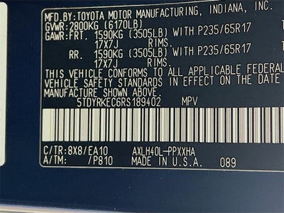 2024 Toyota Sienna XLE