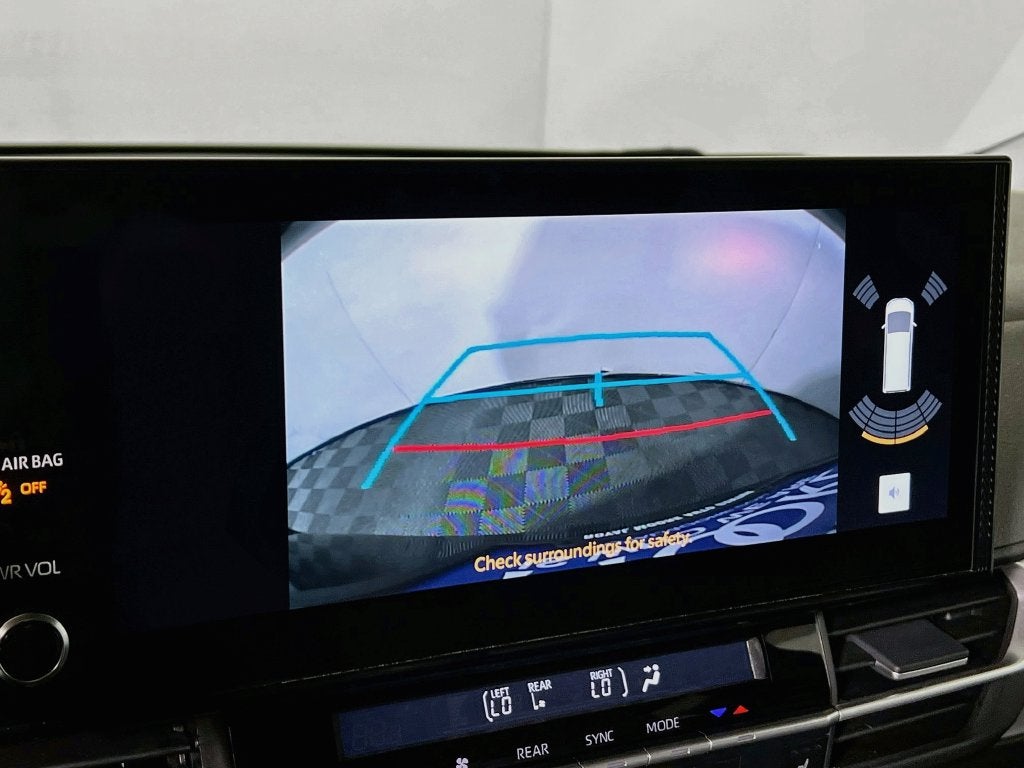 2026 Toyota Sienna XLE 8 Passenger